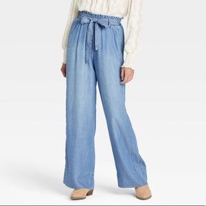 NWT Studio JPR John Paul Richard Petite Denim Wide Leg Pants